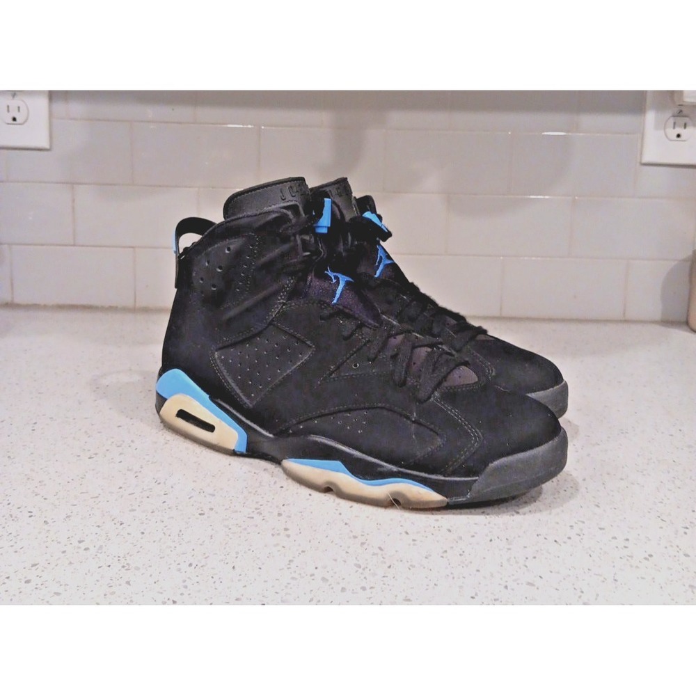 Jordan 6 Retro UNC Size 11